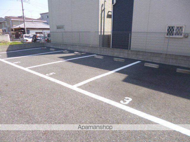 クラインフェルドのその他写真