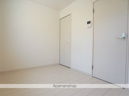 リブリ・ドルフ上野毛[1K/15.94m2]のリビング・居間3