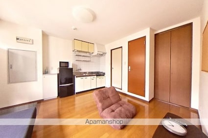 レッドハットⅡ[1R/16.5m2]のリビング・居間