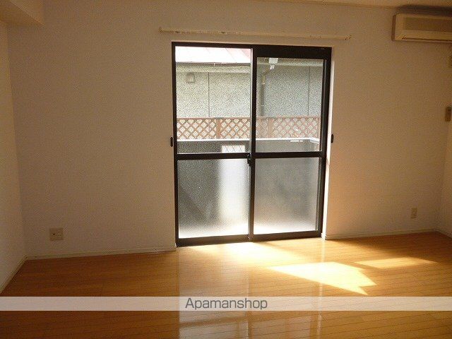 ヴィサージュJの内装写真