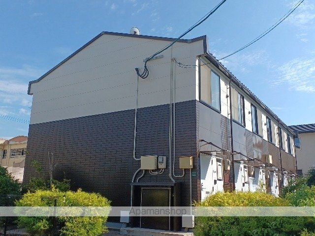 レオパレス三苫エイトAの外観写真