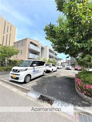 ベレオ黒田ＳＯＵＴＨ[2LDK/61.56m2]の駐車場