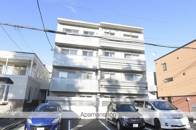 グローカル本郷通の外観写真