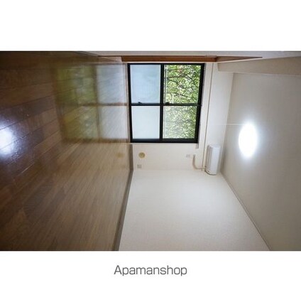 ガーデンクレス[2LDK/67.27m2]の内装1