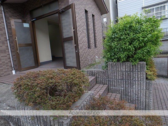 トゥ・レ・ジューのその他写真