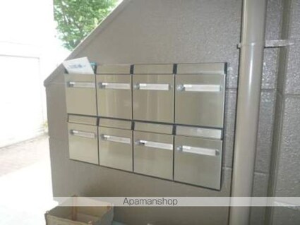 滋賀県守山市播磨田町[1LDK/36m2]の共用部