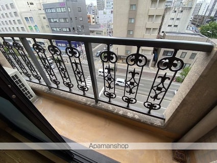 レジデンス２７番館[2DK/40.7m2]のバルコニー