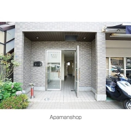 ラ・フロレスタ壱番館[1R/18.2m2]のエントランス2