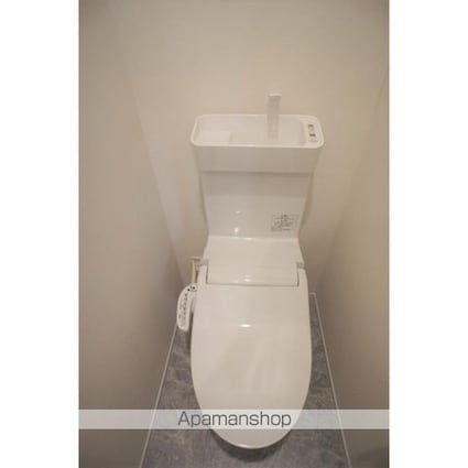 Ｈａｂｉｔａｔ　Ｋａｍａｄａ[2SLDK/57.5m2]のトイレ