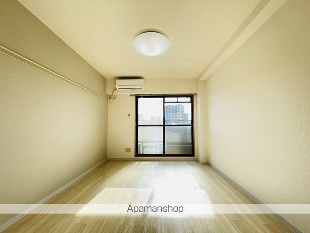 アミュズマン亀城の内装写真