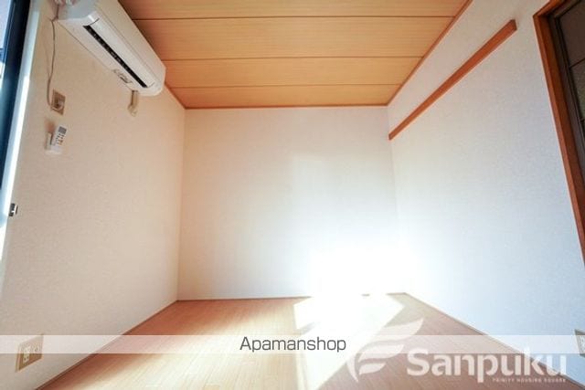 グリーンパーク佐伯 E棟の内装写真