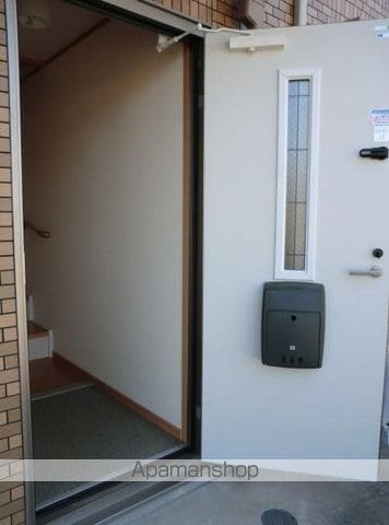 エルメゾンセレナの玄関写真