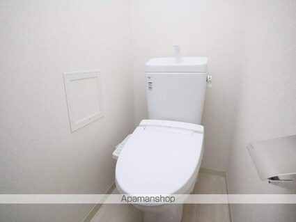 プレサンス栄フェル[1K/23.94m2]のトイレ