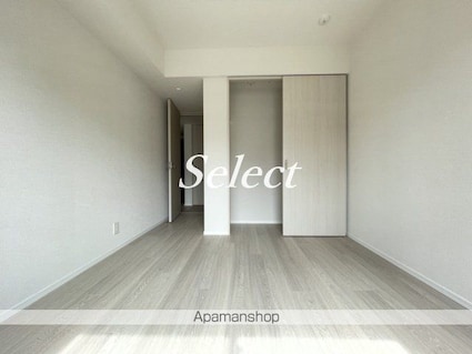 クラリティア横濱反町[3LDK/61.88m2]の収納