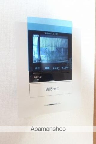 【ジュネス１０の内装3】