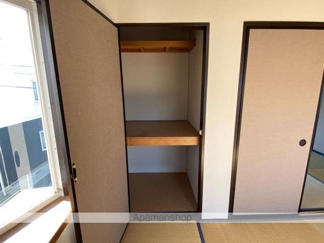 屋島フレグランスの内装写真