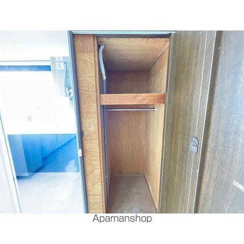 メルヘンハイツ城東の内装写真