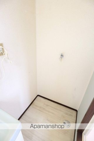耕田ハイツ Bの内装写真