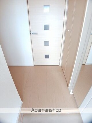 未来[2DK/45.82m2]の玄関