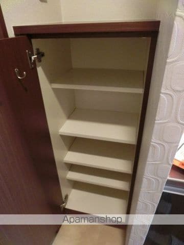 URBAN FLATS江坂の内装写真