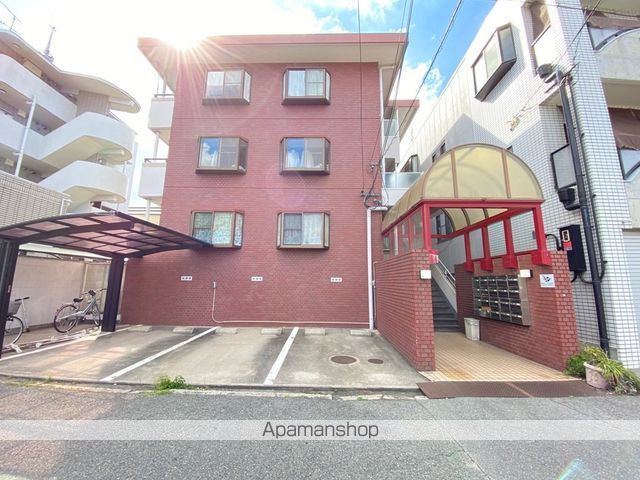 トリプルステーション菱屋西の外観写真