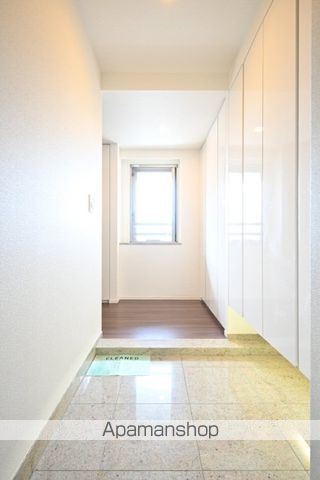 クラッシィハウス浜田山[3LDK/112.82m2]の玄関2