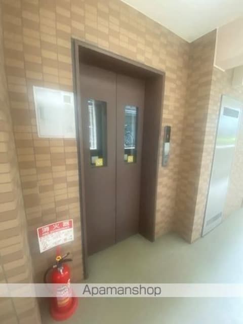 ヴェルト上野毛[1K/23.27m2]の共用部1