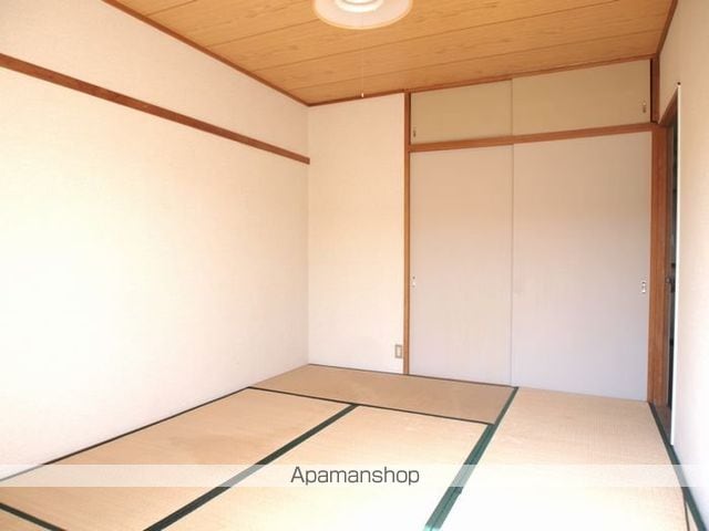太田ハイツの内装写真
