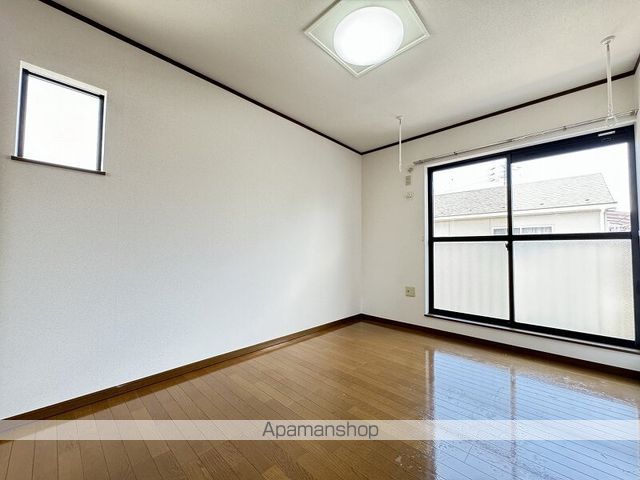 DUPLEX 三ツ井の内装写真
