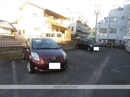 フラット三輪（本城マンションＢ）[3DK/50.41m2]の駐車場