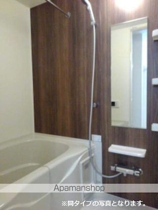 ベネヴォレンテＥ[1LDK/44.18m2]のバス