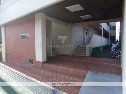 メゾン近江富士[2SDK/45.87m2]の共用部2