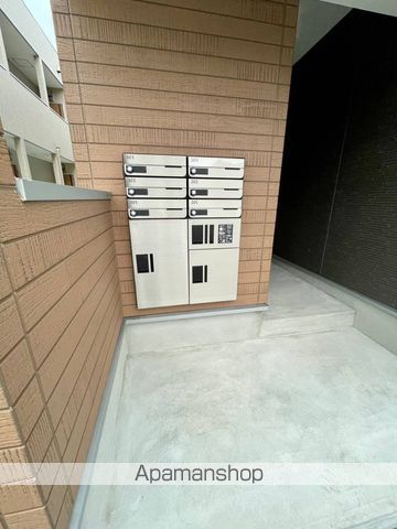 STORIA筑紫の玄関写真