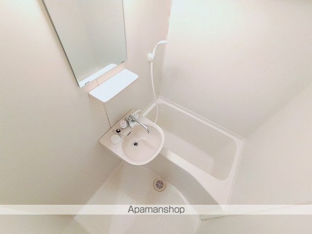 グランドハイツユタカIIの内装写真