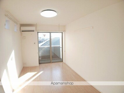 ヴィラドムス[1K/28.3m2]のリビング・居間