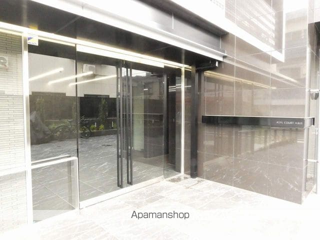 アジールコート大森西の玄関写真