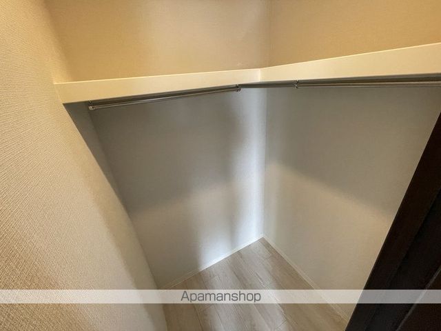 LU・RARA諸口の内装写真