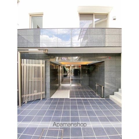 BEVERLY HOMES 豊島園の玄関写真