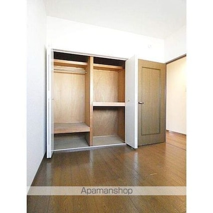 レジデンス社が丘[3LDK/72.9m2]の収納