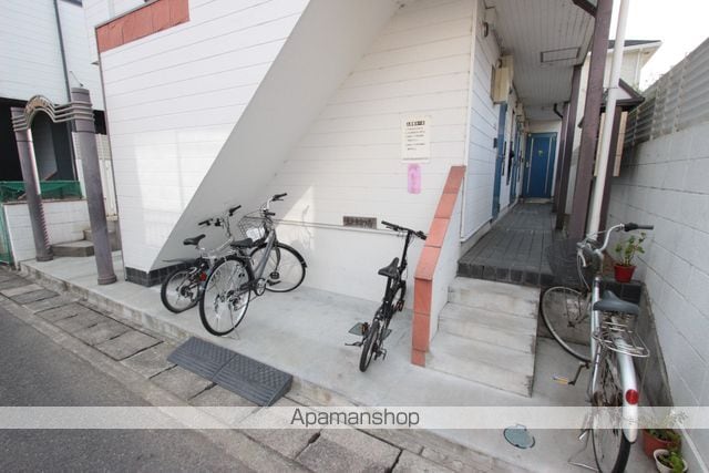 アーク鴨宮の玄関写真