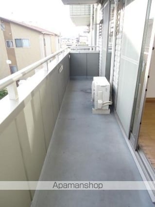 レインボーガーデン　Ａ棟[2LDK/64.74m2]のバルコニー