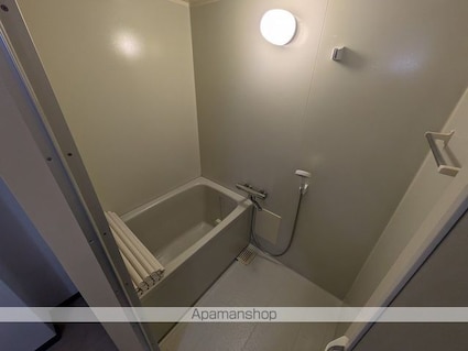 自然館[2LDK/55.62m2]のバス