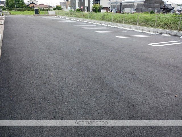 プレス モート ナナのその他写真