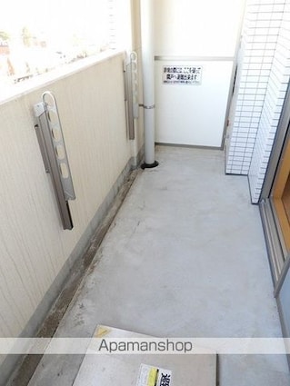 フローレンスＡＫＩＳＨＩＭＡ[1R/42.28m2]のバルコニー