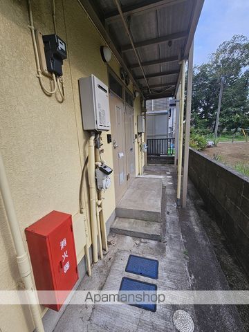 シティハイムフローラの玄関写真