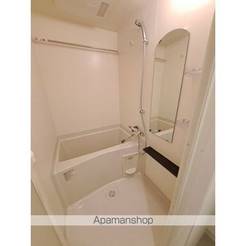 スプランディッド新大阪WESTの内装写真