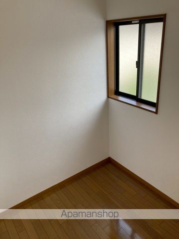 福塩線 福山駅 徒歩30分 2階建 築27年の内装写真