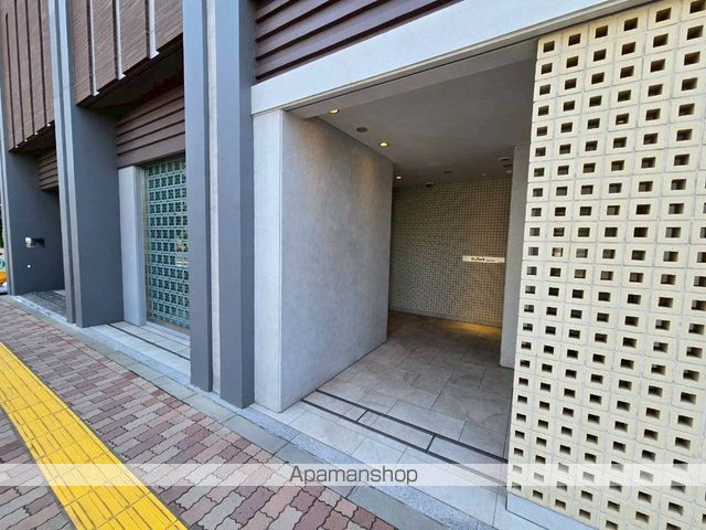 BLUROCK後楽園の玄関写真
