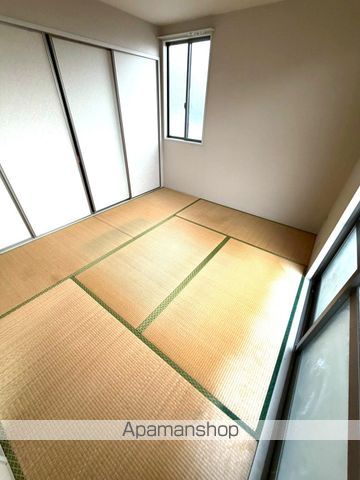 フォレストモールA棟の内装写真