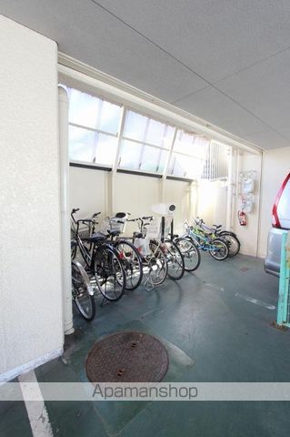 池田ハイツ[3LDK/61.79m2]の共用部2